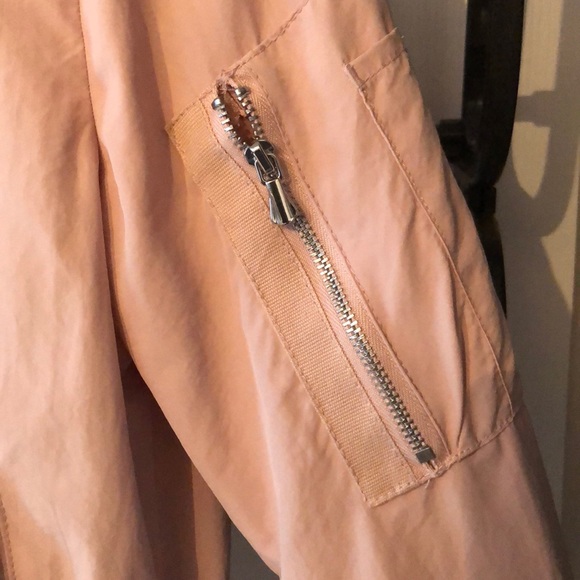 Pink light bomber jacket - Picture 3 of 6